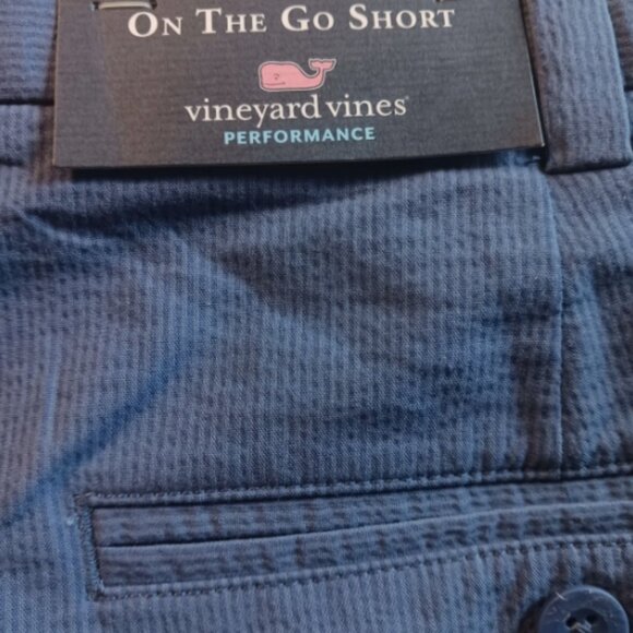 Vineyard Vines ‘On The Go’ Mens Performance Shorts Size 46B Waist Stretch blue - Picture 6 of 12
